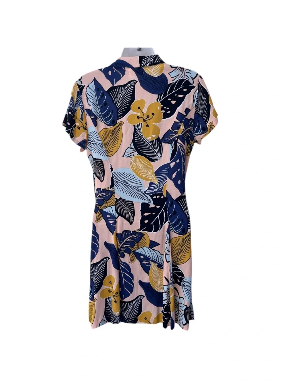 Urban Outfitters Silence and Noise Tropical Print Button Down Dress S - Picture 3 of 9